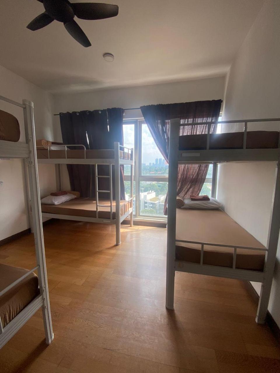 Regalia Exclusive Hostel 吉隆坡 外观 照片