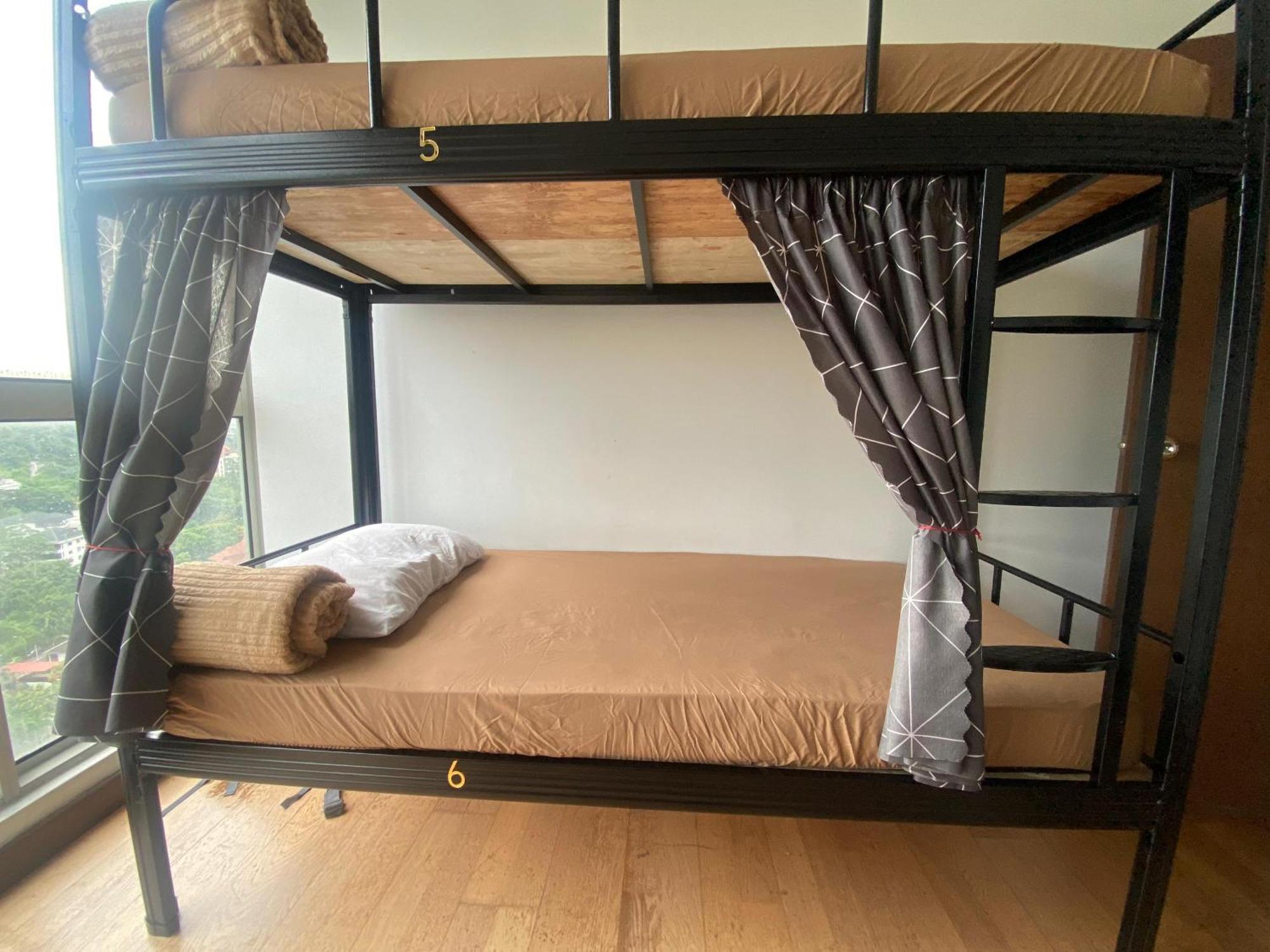 Regalia Exclusive Hostel 吉隆坡 外观 照片
