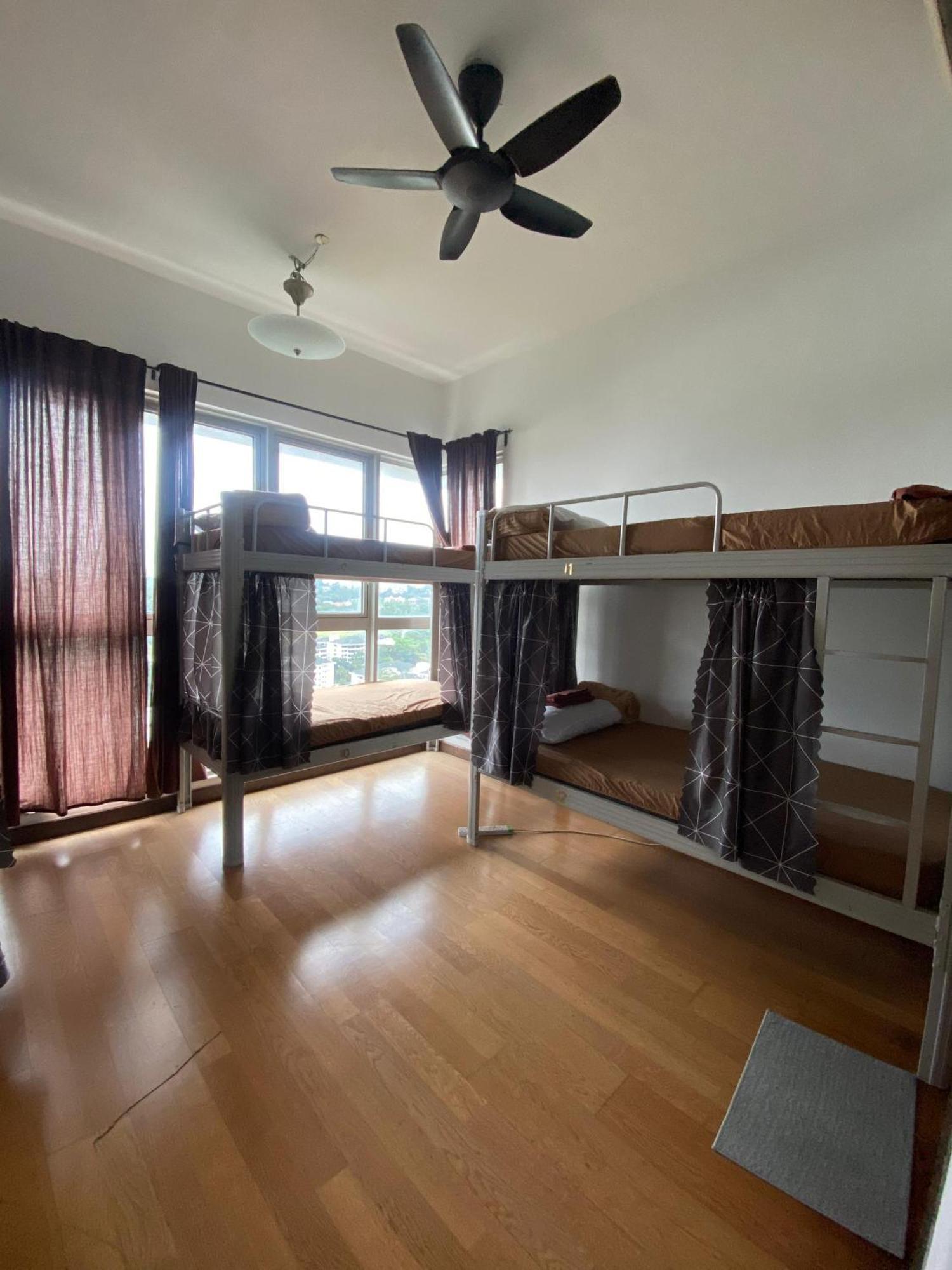 Regalia Exclusive Hostel 吉隆坡 外观 照片